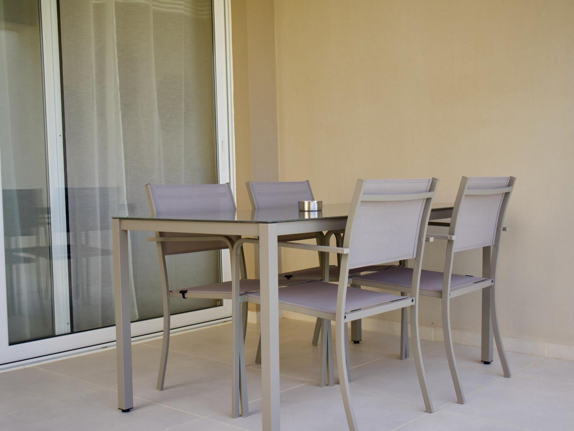 Resitour - Aphrodite Beachfront Pirgos Psilonerou Zimmer foto